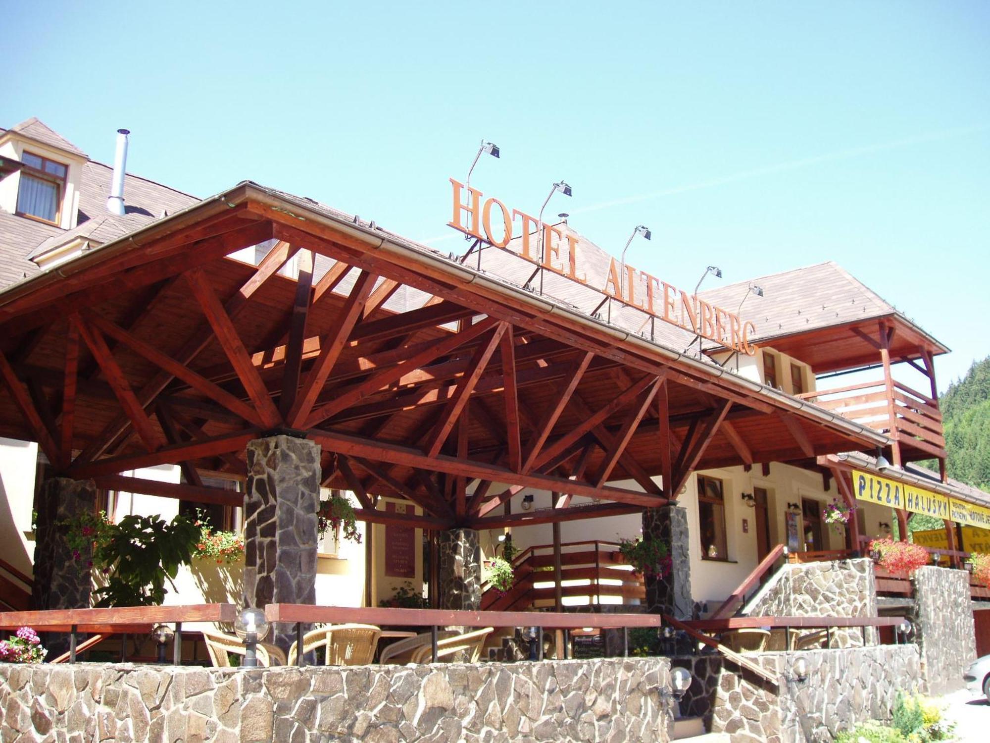 Hotel Altenberg Staré Hory Extérieur photo
